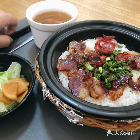 广东煲仔饭(学田南苑店)