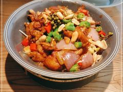 -蜜桃餐厅·伴山(湖滨商业街店)