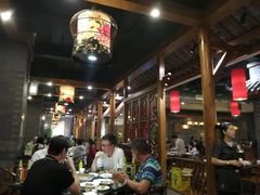 大堂-张大胡子鱼头火锅酒楼(长益路店)
