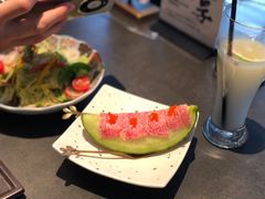 -铭牛烧肉·和牛海鲜自助(高新月牙湖店)