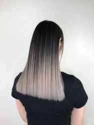 -东秀护肤造型