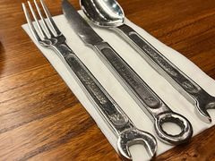 -1886德国汽车餐厅(外滩中央店)