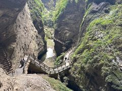 -龙水峡地缝景区