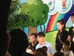 -东浩兰生上海世博展览馆