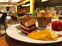 -岷山饭店-芝芝自助餐厅