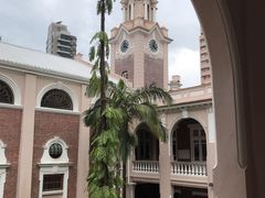 -香港大学