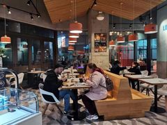 -Dough&Joe团憩(瑞虹天地月亮湾店)