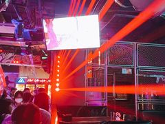 -UP嘻哈酒吧(粉巢店)