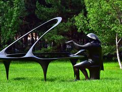 -长春世界雕塑园冰雪艺术天地