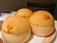 招牌菠萝包-炳胜私厨(万象前海店)