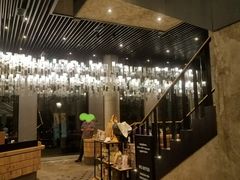 大堂-星巴克臻选(湖滨道店)