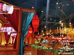 大堂-老滇山寨•云南特色菜•地方菜•民族风情歌舞表演(金碧店)