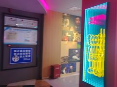 -歌迷量贩KTV(南阳路店)