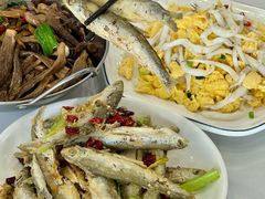 -丹水桥地锅鱼·翘嘴鲌·地方特色全鱼宴(丹江口大坝店)