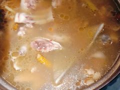 -千岛蚝高压锅生蚝·人参火锅(白云万达店)