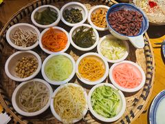 -包整·丝娃娃(一览甲秀楼风景店)