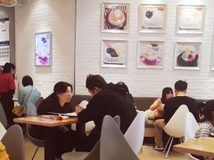 大堂-满记甜品(荟聚购物中心店)