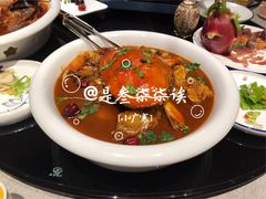 太子蟹烩山羊排-小广寒电影艺术餐厅(小广寒经三路店)