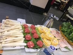 牛骨髓-三头牛·潮汕牛肉生蚝火锅 (夏湾店)