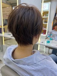 点击看大图 -虫二·专注健康烫染沙龙