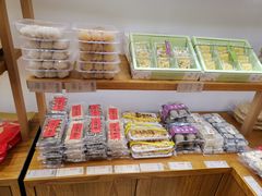 零售区-百饼园(元洪城店)