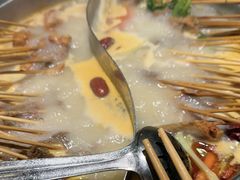 -佰人王串串香火锅(洋珠巷店)