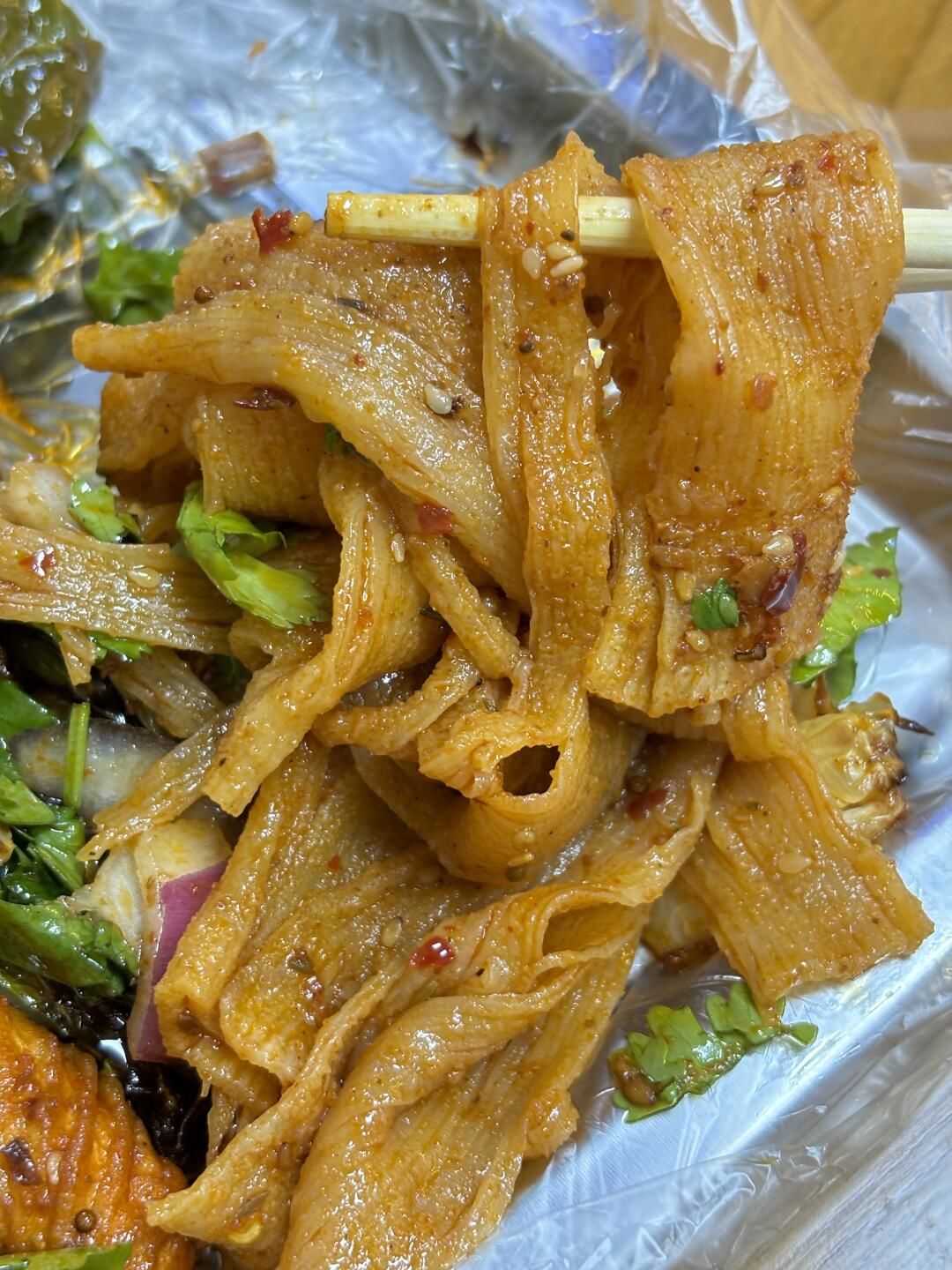 在沈阳铁西,我竟然找到了来自黑龙江的炸冷面!