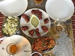-Lake Shore Hotel & Restaurant