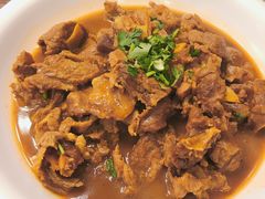 炖牛肉-私房小厨(康城路店)
