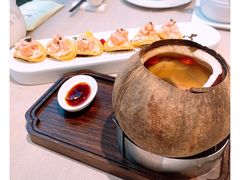 原只椰子炖老鸽-尚一汤·粤菜海鲜(环球港店)