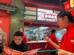 -辣小鲜·南昌大排档(船山路店)