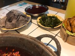 -瓜西西重庆火锅(花溪店)