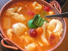 -云海肴·汽锅鸡·云南菜(天山百盛优客店)