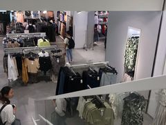 -H&M(天一广场店)