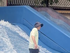 -欢乐水魔方水世界