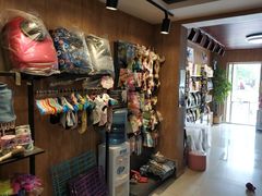 -精灵岛宠物生活馆(洪泽花园店)