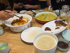 -伊喜饺子·烤鸭(五道口学院路店)