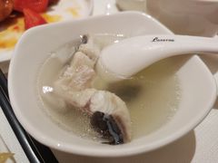 山泉水煮活鳗鱼-莆田餐厅PUTIEN(西安万象天地店)