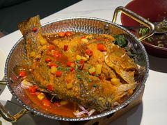-楚山晓·湖北菜(武汉光谷K11店)