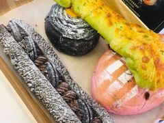 -奈雪的茶(亨特国际广场店)