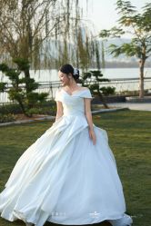 -珠海女王嫁衣馆(珠海左右创意园店)