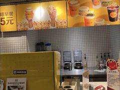 -麦当劳(顾村公园店)