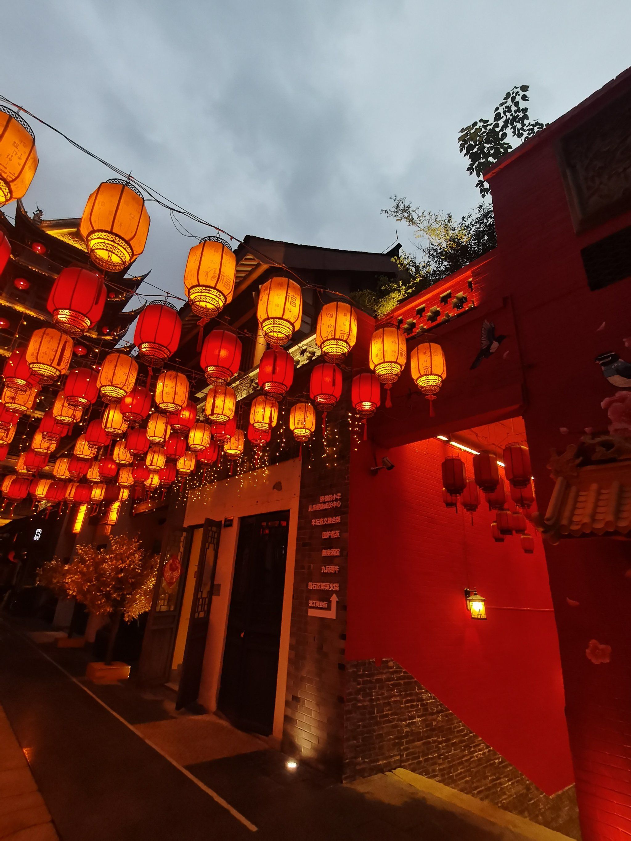 灯笼巷,每一步都是风景