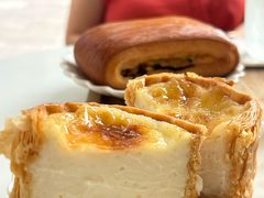 -VERIE BAKEHOUSE