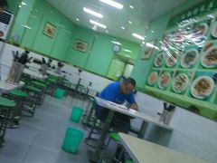 -卡迷尔牛肉面(佳木斯路店)