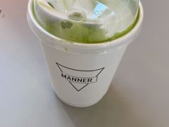 抹茶拿铁-Manner Coffee(港汇恒隆广场店)