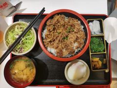 -牛邸·烧肉饭(来福士店)