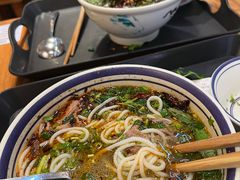 -云阿蛮云南生烫牛肉米线(奉贤路店)