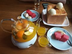 珍宝蜂蜜厚多士-去茶去餐厅(中央大街店)