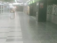 -港澳广场购物中心